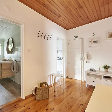 Central Apartment *